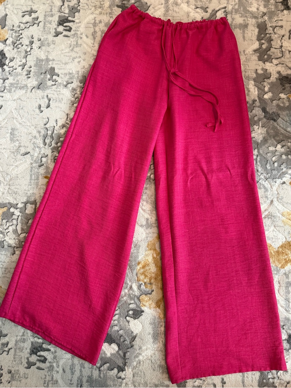 Wide-Leg Drawstring Pants in Fuchsia
